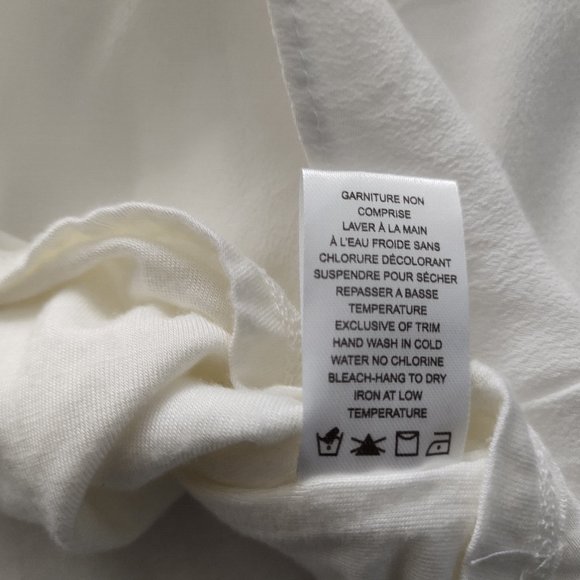 White Short-sleeved Blouse - Picture 5 of 5